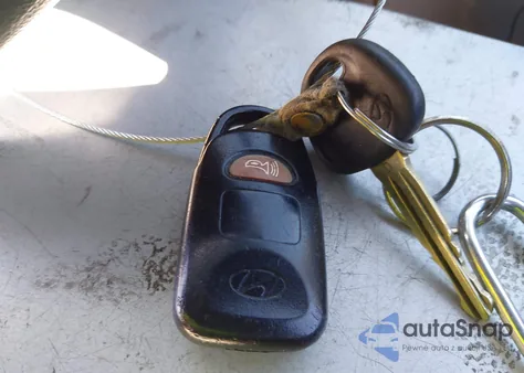 2010 Hyundai Elantra Gls from USA, damaged, VIN KMHDU4ADXAU154834